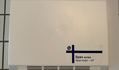 Auto1コントローラー